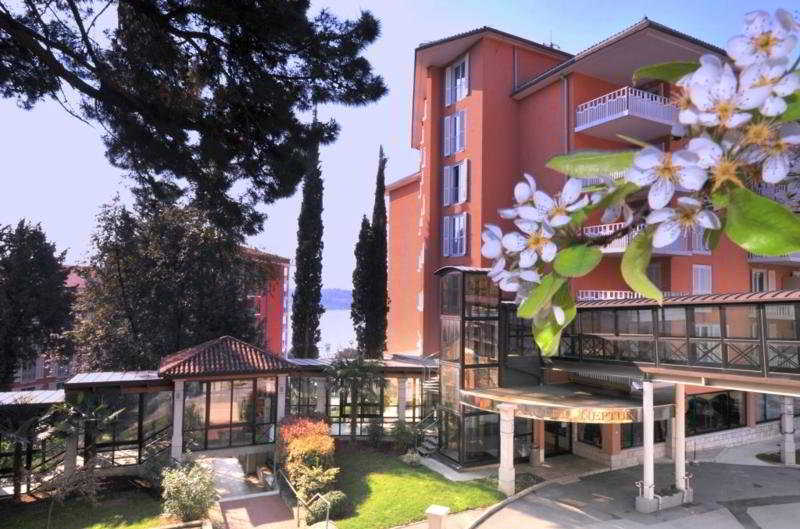 Hotel Neptun - Terme & Wellness Lifeclass Portoroz Exterior photo